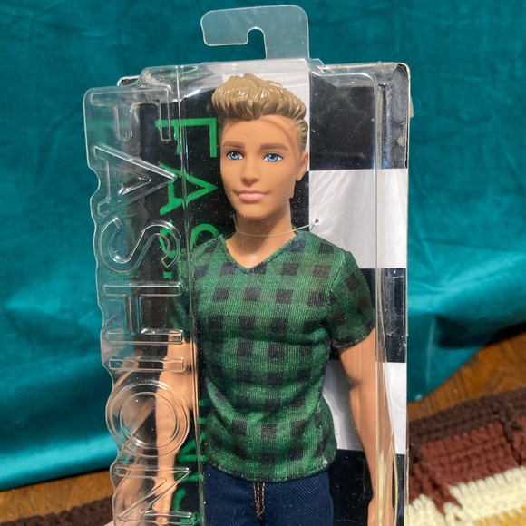 Barbie Ken Fashionistas Checked Style Sealed Fashion Doll - Picture 5 of 16